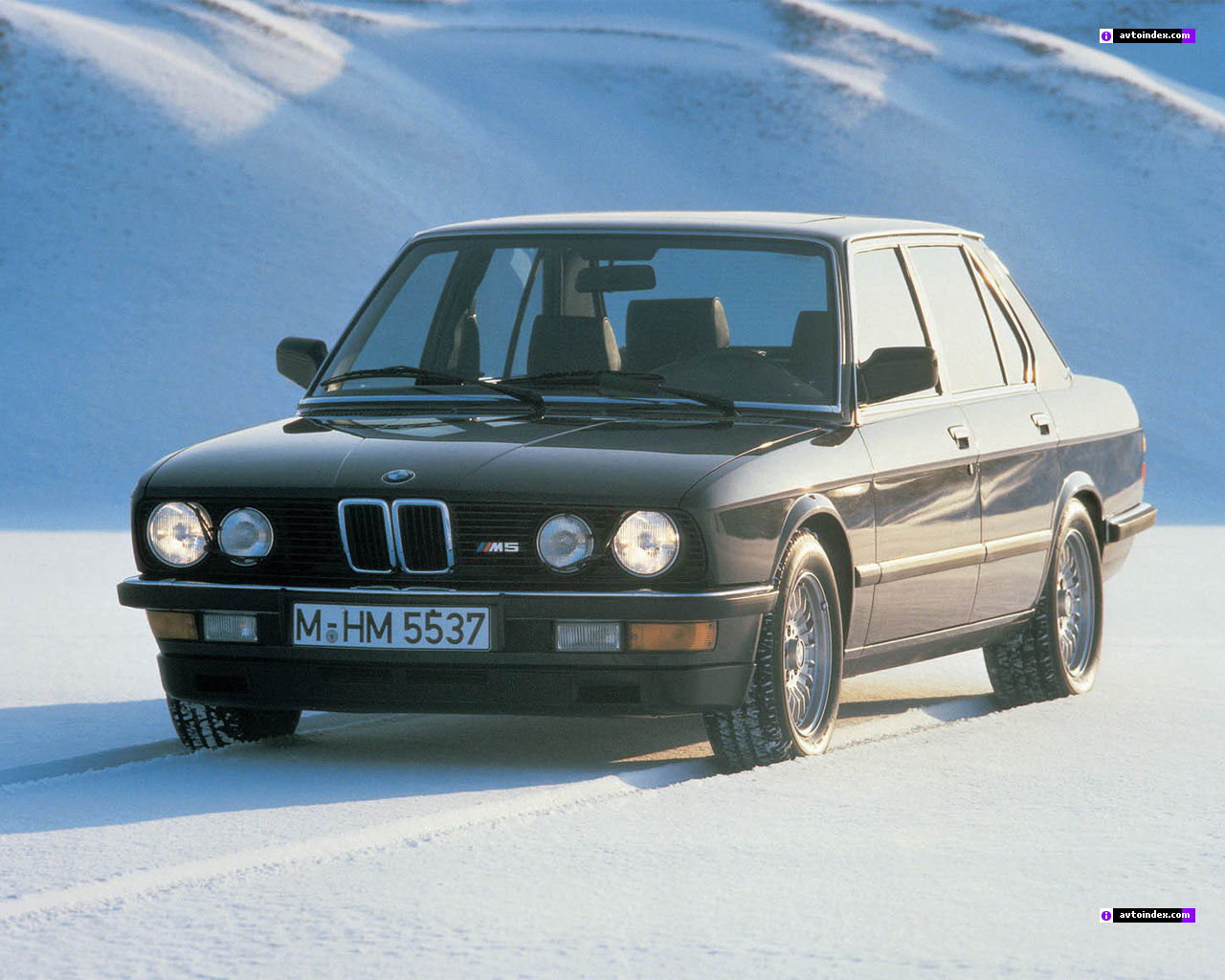 BMW E12 BMW E28