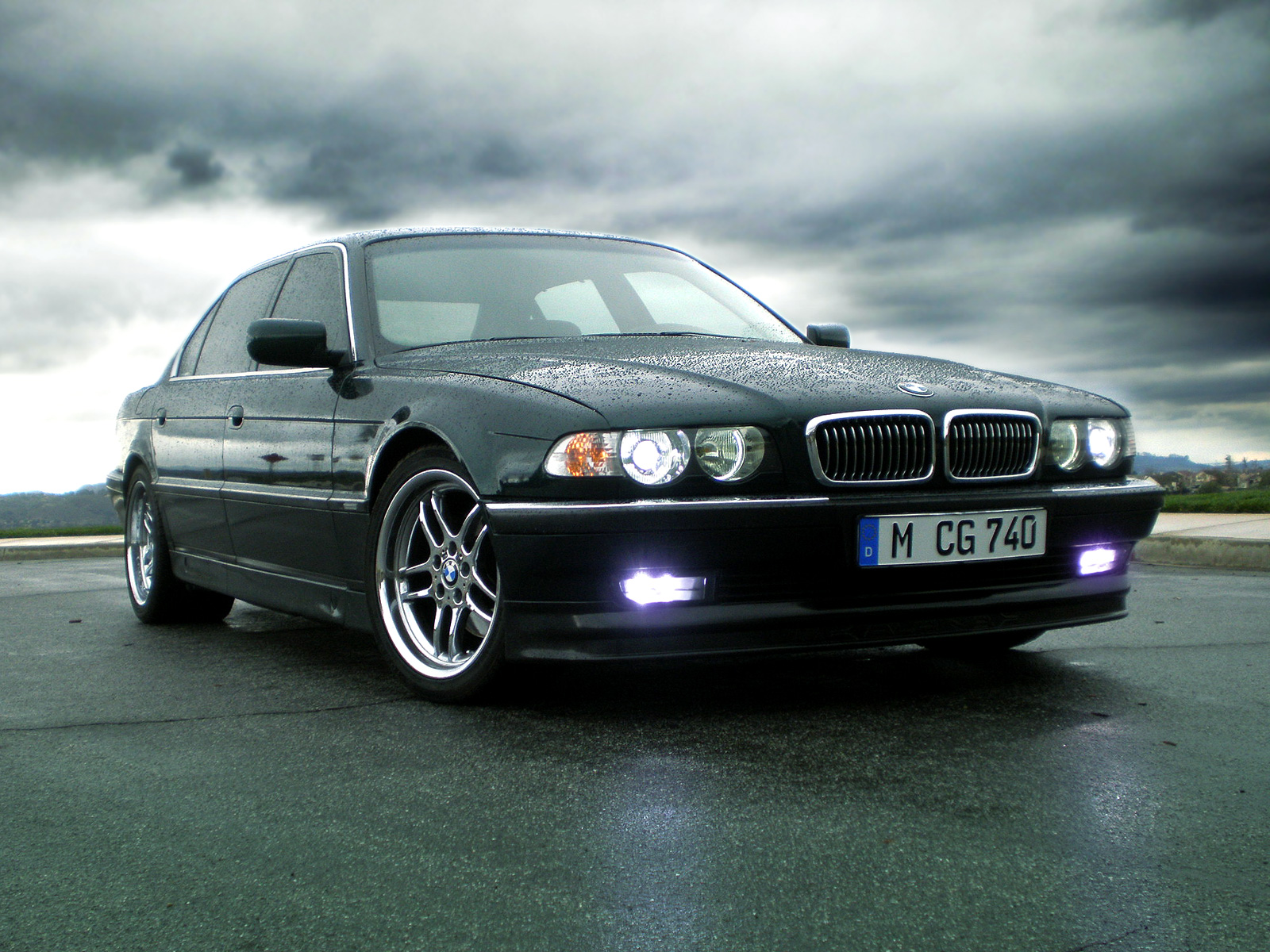 Bmw e38 model history #5