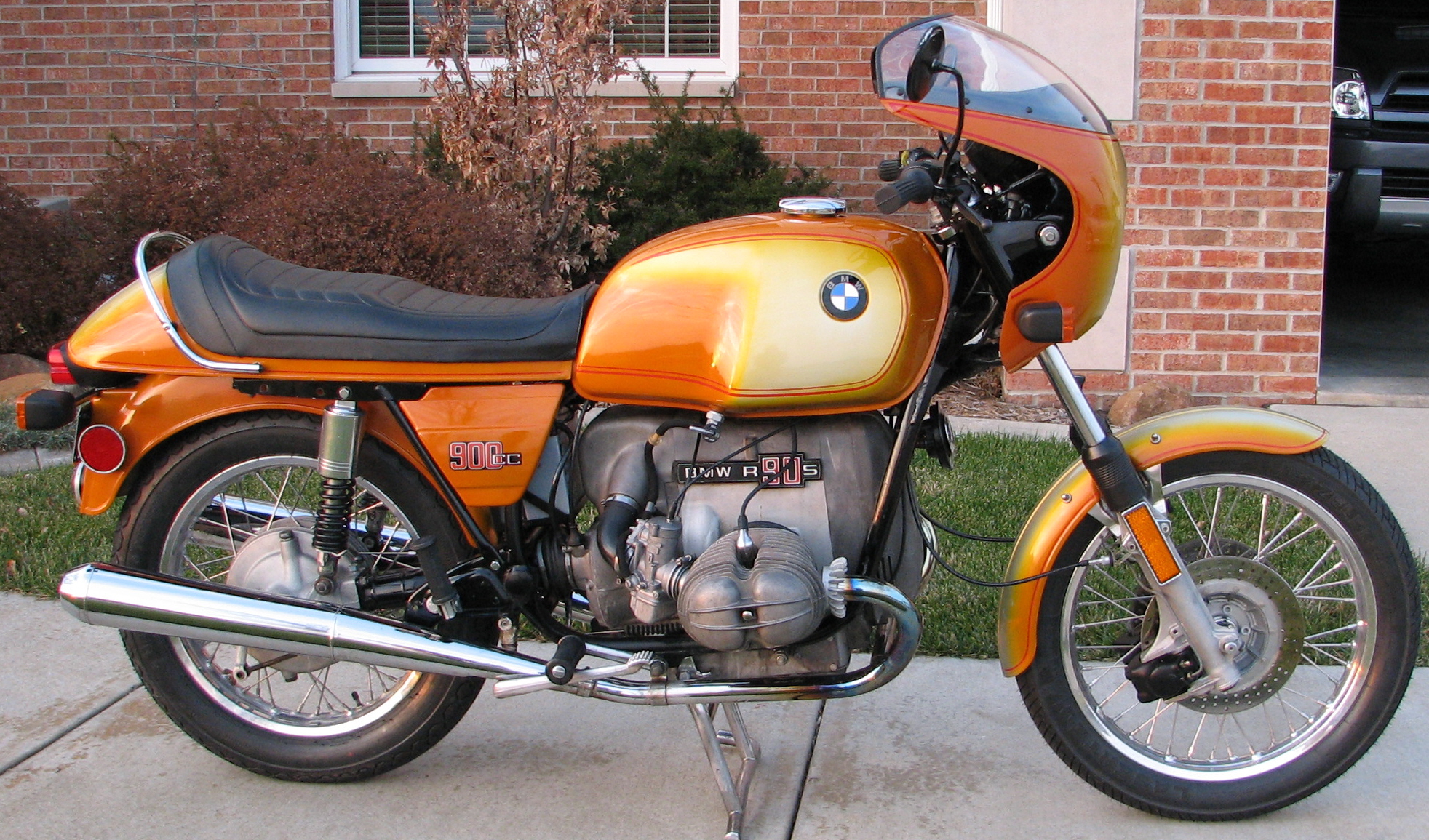 Двигатель BMW r90s